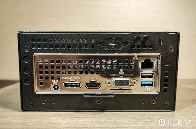 攢啥電腦呢？三千塊通吃主流網游的超小主機平臺了解一下？